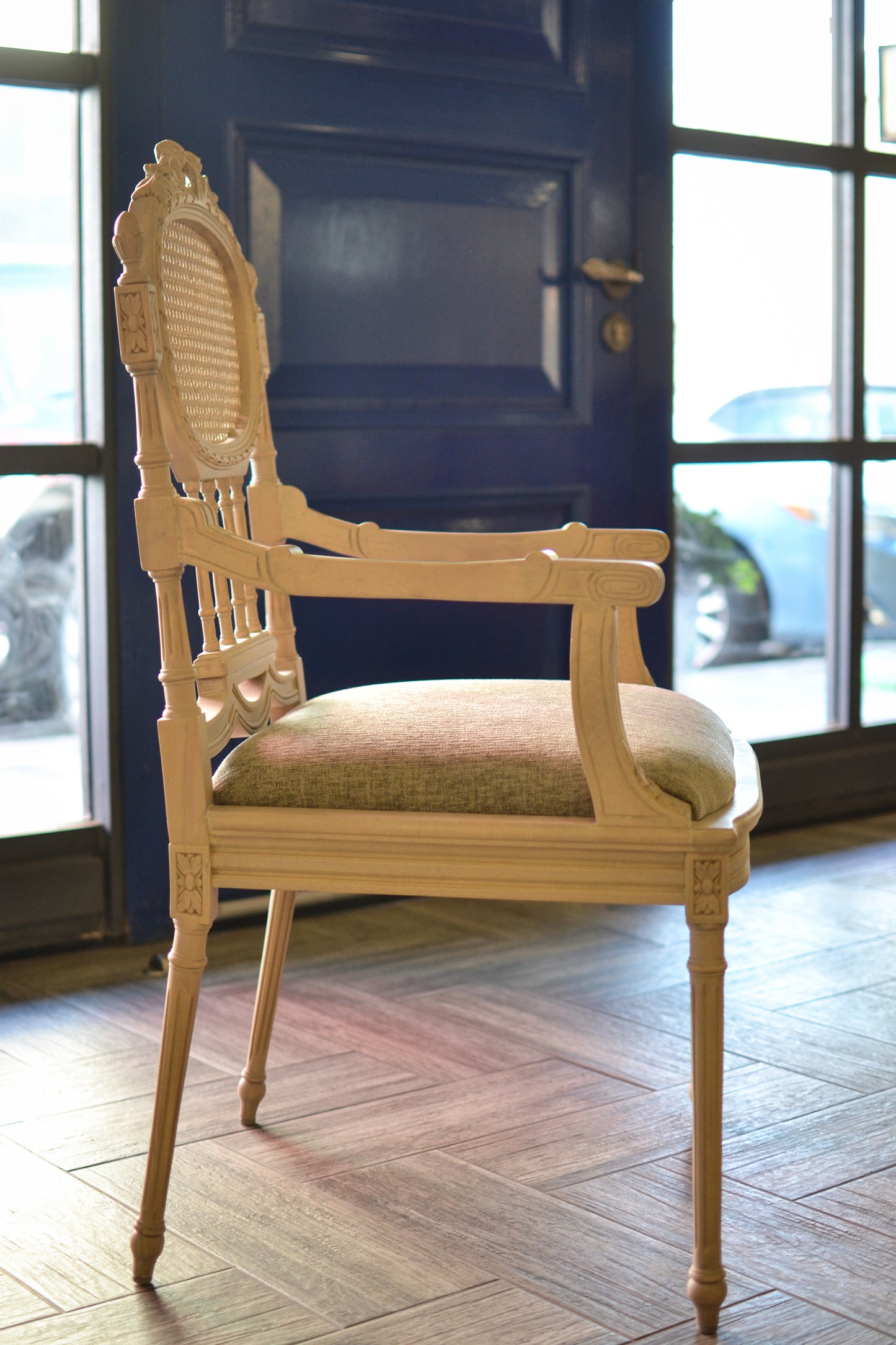 Fauteille with Franton Armchair